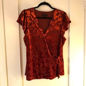 Banana Republic Rusty Red Orange Velvet Wrap Blouse size L - NWOT